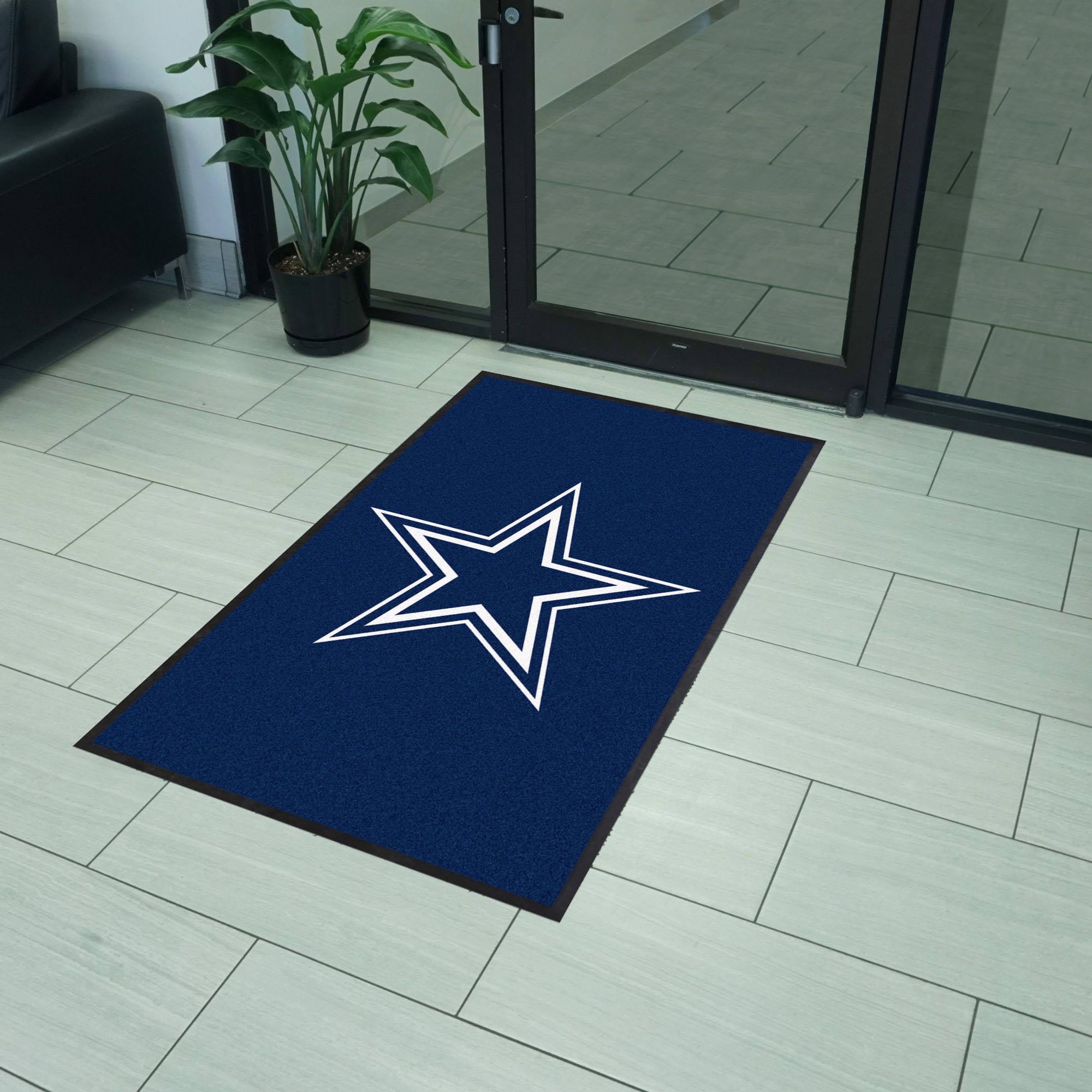 Fanmats | Dallas Cowboys 3X5 High-Traffic Mat with Durable Rubber Backing