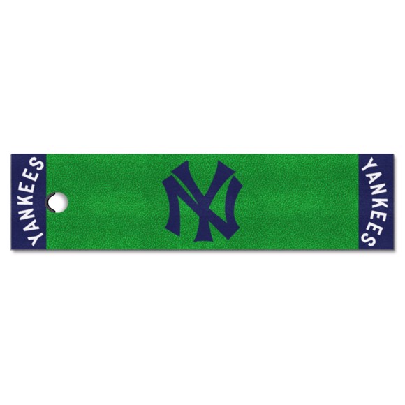 Picture of New York Yankees Putting Green Mat - Retro Collection