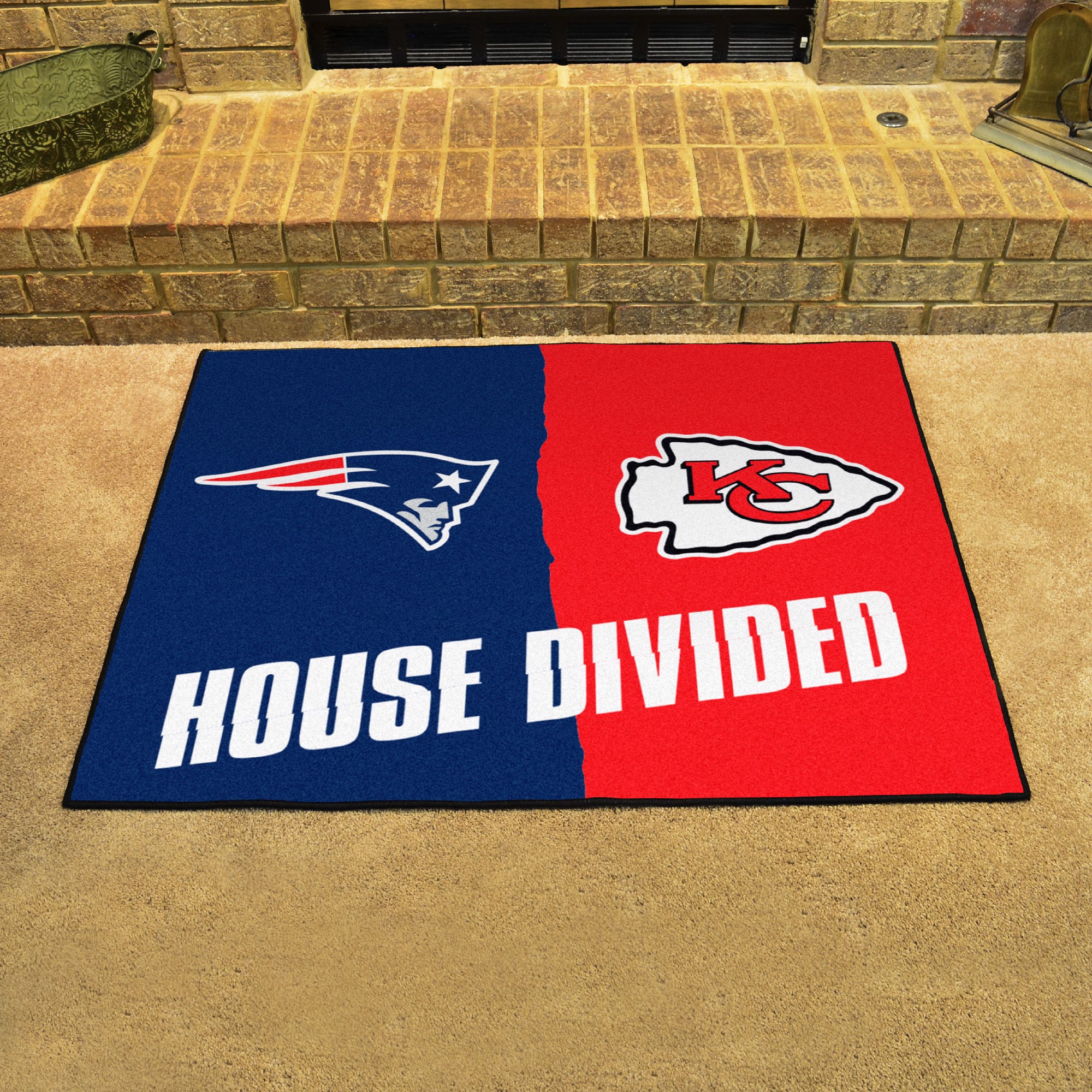 Fanmats | NFL House Divided - Patriots / chiefs House Divided Mat