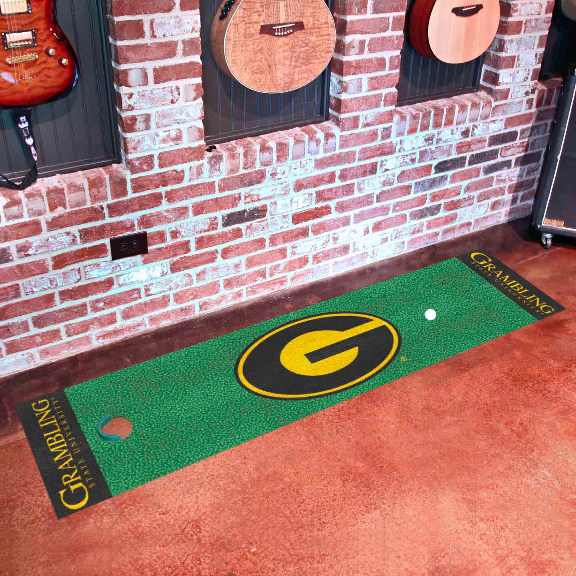 MLB - Cincinnati Reds Retro Collection Putting Green Mat - 1.5ft